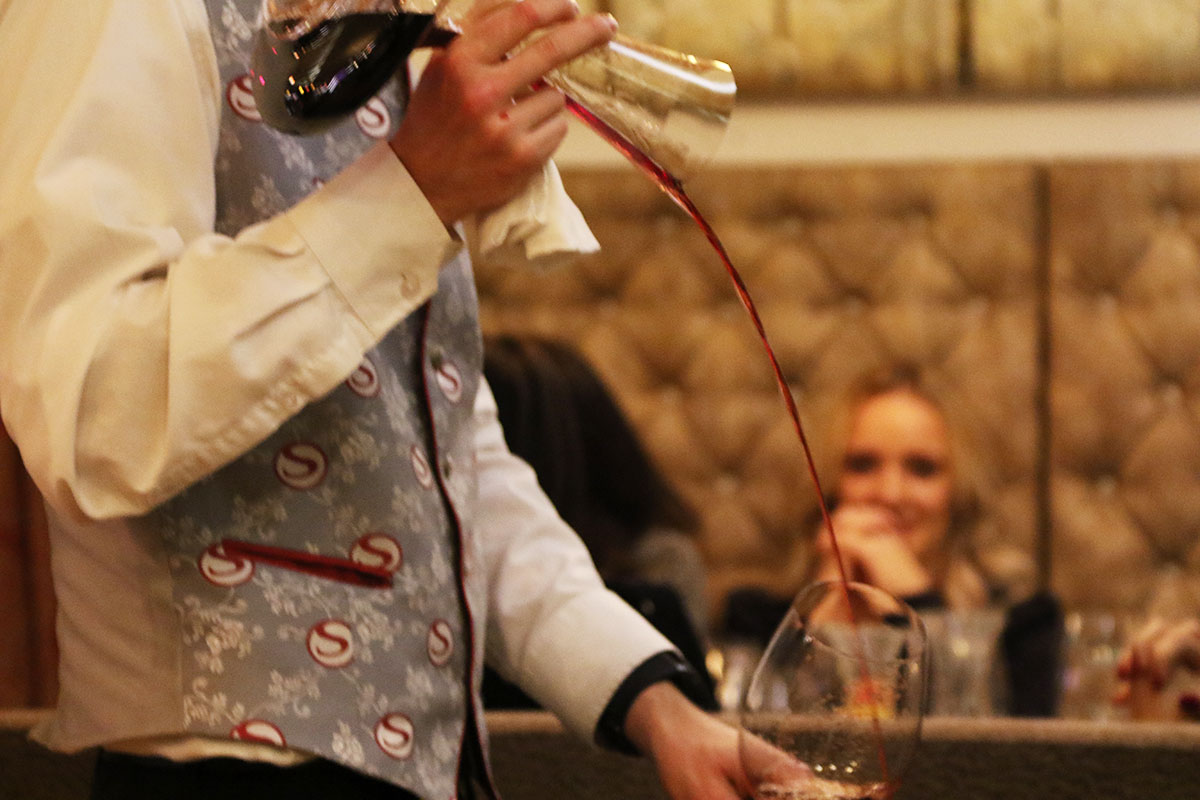 Glück und Gaumenfreude – 15. Weinfestival im Stock Resort, Zillertal